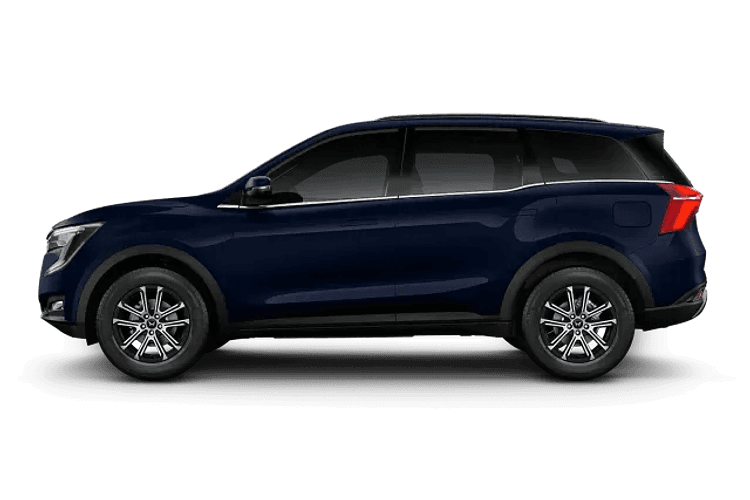 2025 Mahindra XUV700